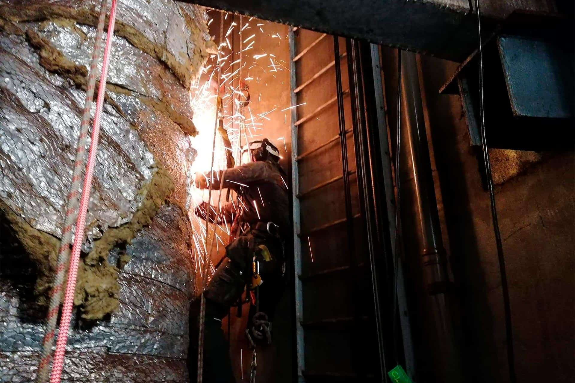 Kraftværk - Sky-Work ApS